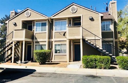 4671 Krissylouise Way, Las Vegas, NV, 89121-7583 | Card Image