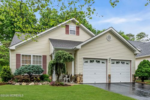 35 Cedar Village Blvd, Brick, NJ, 08724-2781 | Card Image