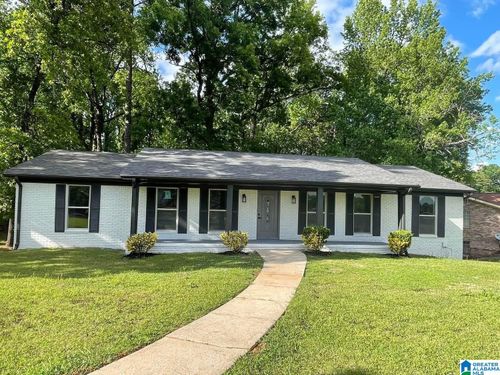 313 Fair Oaks Dr, Fairfield, AL, 35064-2459 | Card Image