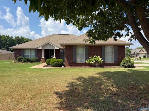 302 Healey Dr, Madison, AL, 35756-4195 | Card Image