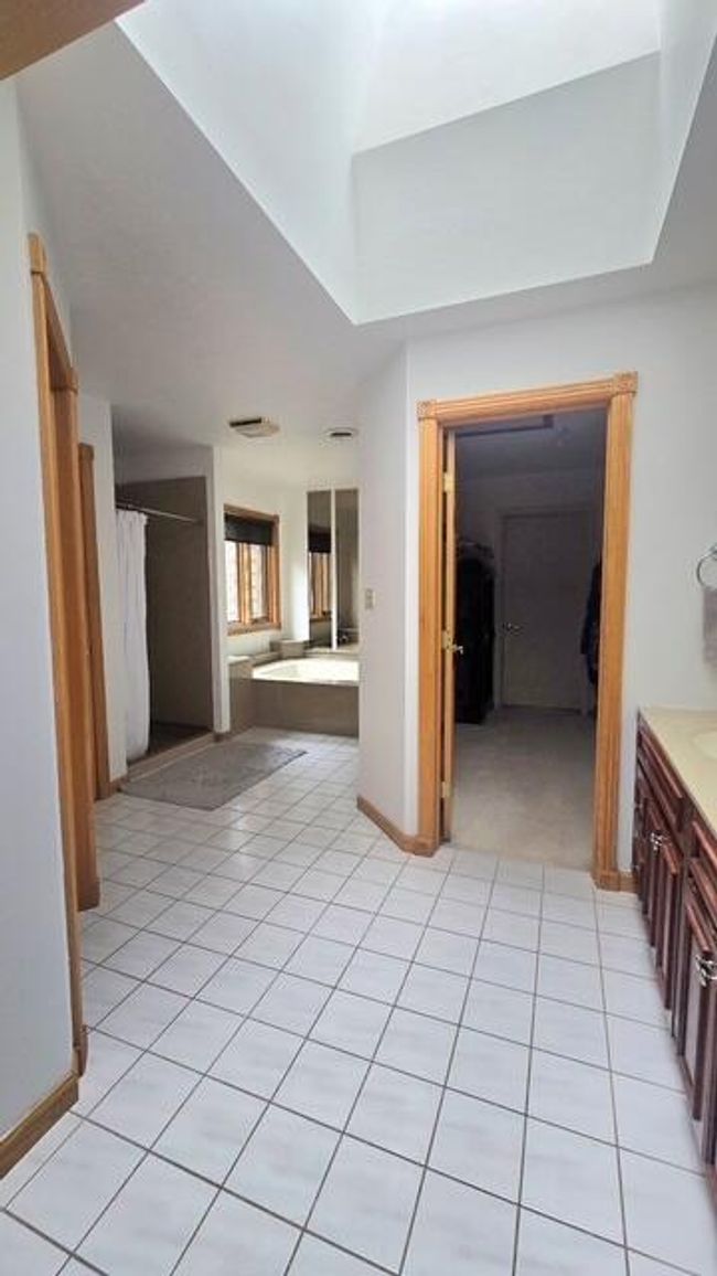 primary bath 1 | Image 18