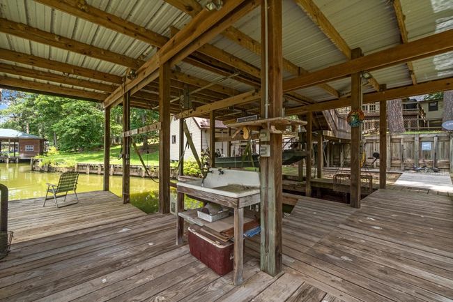 31 N Lakeview Dr, House other with 4 bedrooms, 2 bathrooms and 2 parking in Pointblank TX | Image 35