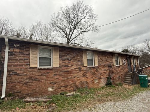 1320 Tulip Grove Rd, Hermitage, TN, 37076-2633 | Card Image