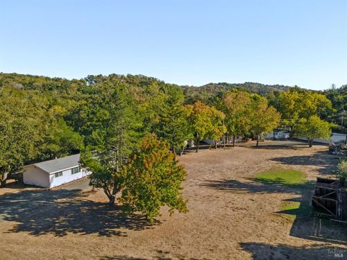 1365 Dawn Hill Rd, Glen Ellen, CA, 95442-9805 | Card Image