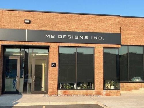 29-2700 Dufferin St, York, ON, M6B4J3 | Card Image