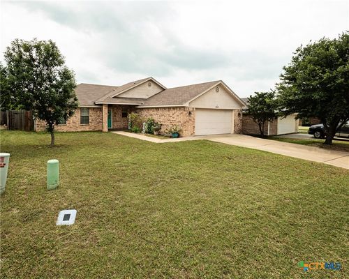 212 Oak Ridge Dr, Nolanville, TX, 76559-4638 | Card Image