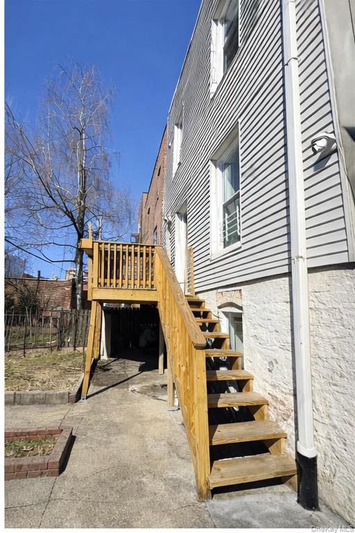 Residential Income in New York 3