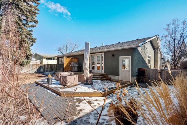 10608 Willowind Place Se, Home with 4 bedrooms, 3 bathrooms and 4 parking in Calgary AB | Image 44