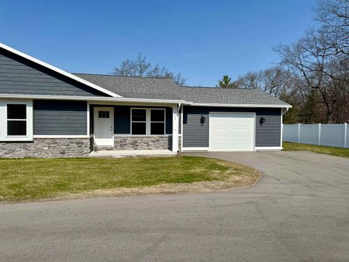 7451 F-41, Oscoda Charter Township, MI, 48750 | Card Image