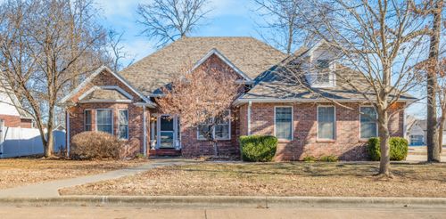 380 S Gary Avenue, Bolivar, MO, 65613 | Card Image