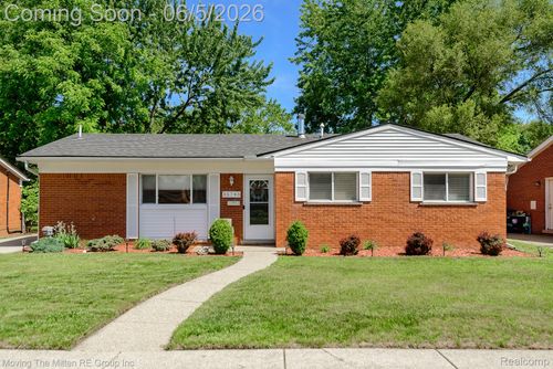 35748 Rolf St, Westland, MI, 48186-4146 | Card Image