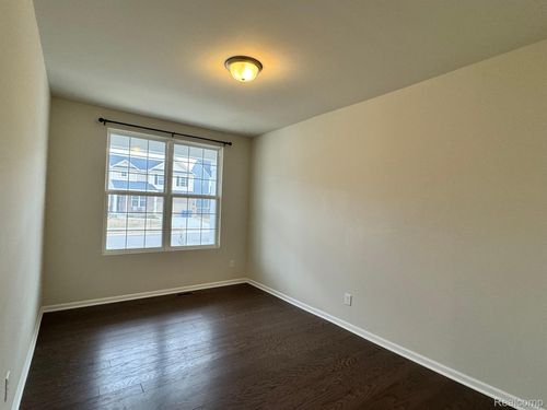 2839 Dillon Dr, Ann Arbor, MI, 48105-3708 | Card Image