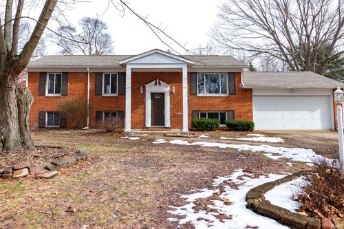 52310 Winding Waters Ln, Elkhart, IN, 46514-5711 | Card Image