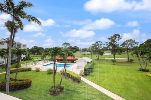 310-6850 10th Ave N, Greenacres, FL, 33467-1990 | Card Image