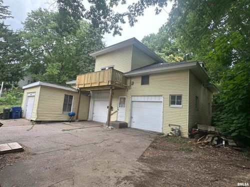1326 E 9th Street, Davenport, IA, 52803 | Card Image