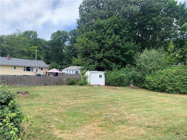 59 Maybrook Rd, House other with 3 bedrooms, 1 bathrooms and null parking in Bridgeport CT | Image 5