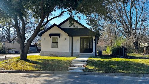411 N Waldrip St, Grand Saline, TX, 75140-1549 | Card Image
