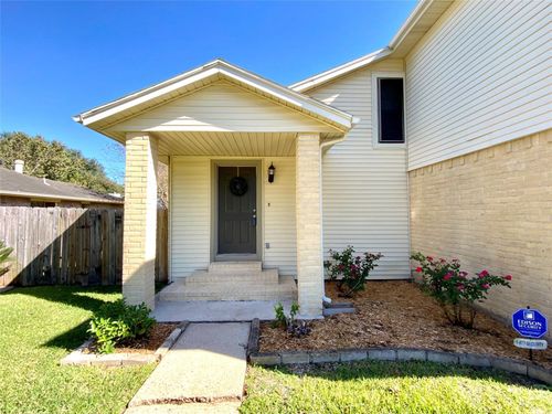 1139 W Brompton Dr, Pearland, TX, 77584-2203 | Card Image