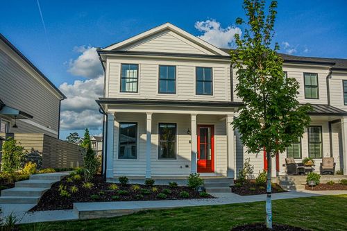 104 Black Gum Ln, Auburn, GA, 30011-6526 | Card Image
