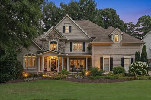 2786 Long Grove Dr, Marietta, GA, 30062-8719 | Card Image