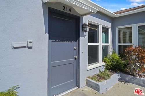 214 6th Ave, Venice, CA, 90291-5888 | Card Image
