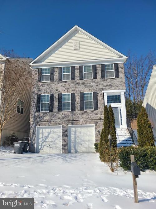3519 Eagle Ridge Dr, WOODBRIDGE, VA, 22191-5073 | Card Image