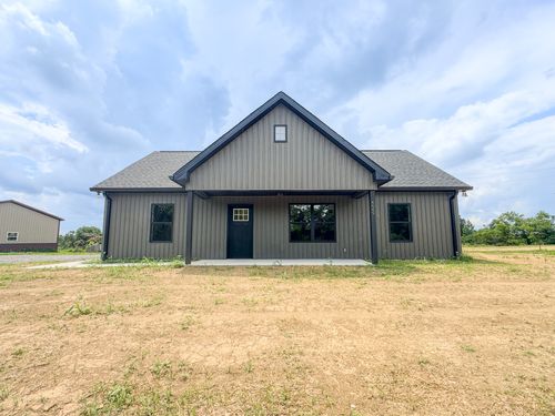 4649 Scottsville Rd, Lafayette, TN, 37083-3176 | Card Image