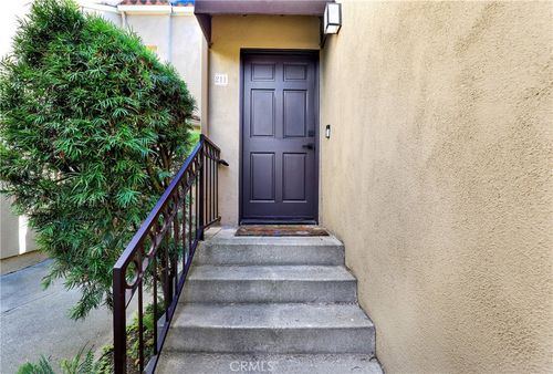 211 Chandon, Laguna Niguel, CA, 92677-5725 | Card Image