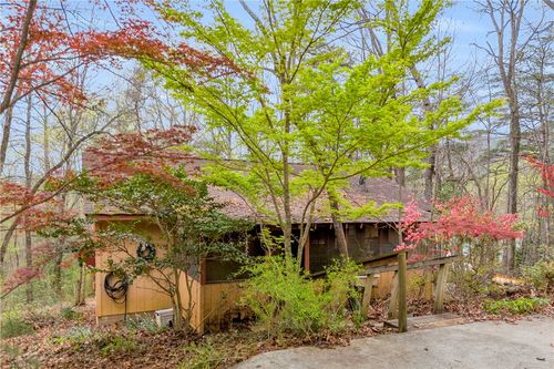 115 Little Stakey Rd, Mountain Rest, SC, 29664-9726 | Card Image