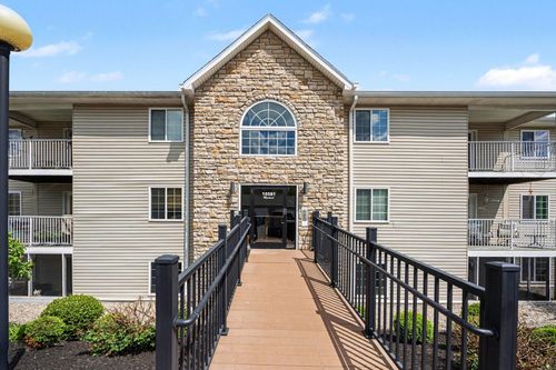 10-10581 Michael Dr, Alexandria, KY, 41001-7587 | Card Image