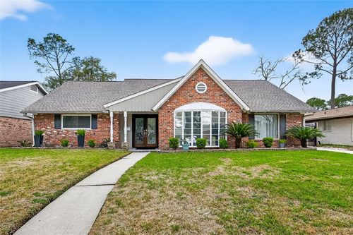 5743 Warm Springs Rd, Houston, TX, 77035-2425 | Card Image