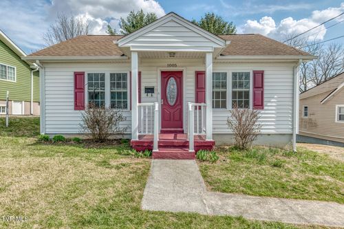 1005 Tennessee Ave, Bristol, TN, 37620-3858 | Card Image