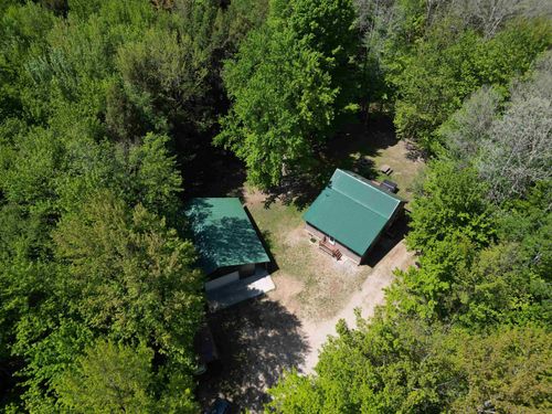 16862 Healy Lake Rd, Thompsonville, MI, 49683-9257 | Card Image