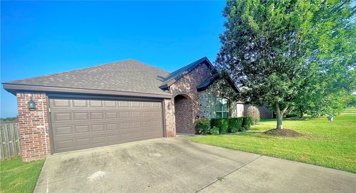 108 Peyton St, Lowell, AR, 72745-8047 | Card Image