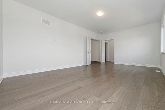 142 Rowe St, House other with 4 bedrooms, 5 bathrooms and 2 parking in Bond Head ON | Image 37