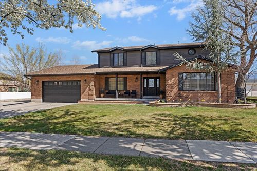 5549 S Applevale Dr, Murray, UT, 84123-5585 | Card Image