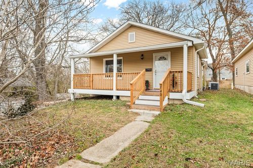 740 Home Ave, Edwardsville, IL, 62025-1232 | Card Image