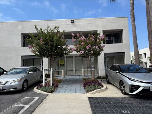 71-711 W 17th St, Costa Mesa, CA, 92627 | Card Image