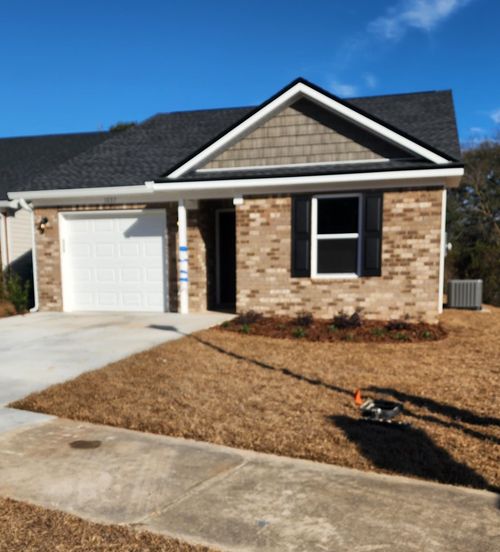 1037 Lacey Ln, TALLAHASSEE, FL, 32304-8360 | Card Image
