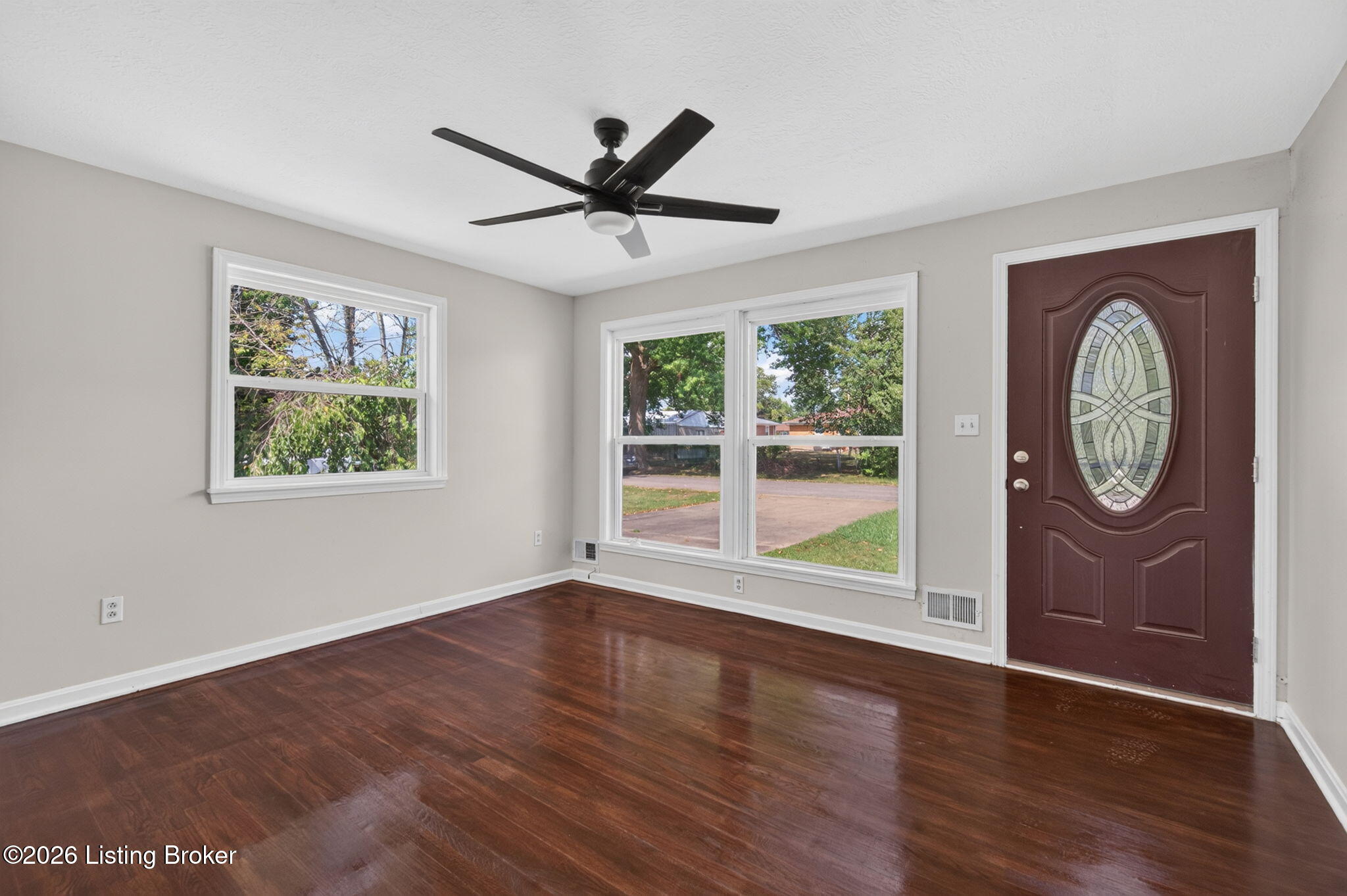 Residential Lease in Louisville 3