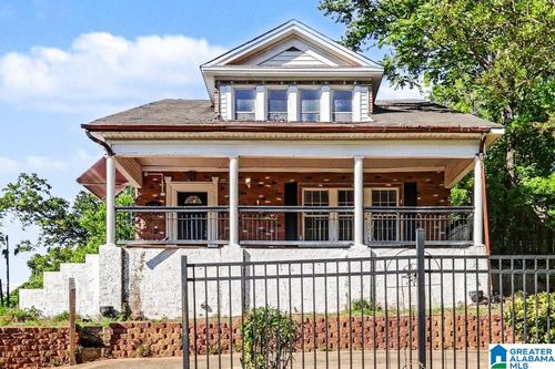 5131 Hillside Dr, FAIRFIELD, AL, 35064-2207 | Card Image