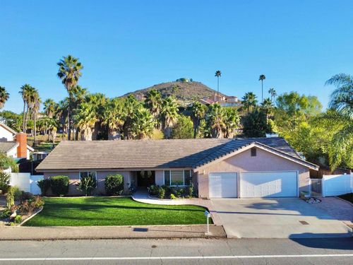 1423 Vista Grande Rd, El Cajon, CA, 92019-3677 | Card Image