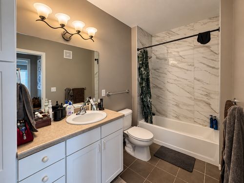 311-7601 Aldrich Ave S, Richfield, MN, 55423-3980 | Card Image