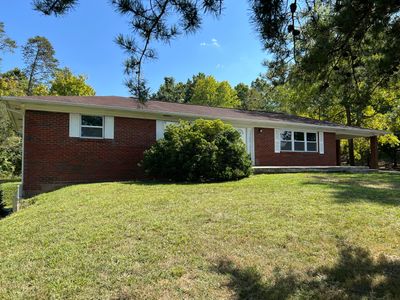 311 Walnut Street, House other with 3 bedrooms, 2 bathrooms and null parking in Bean Station TN | Image 2