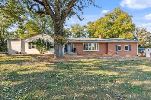 8210 Ridgewood Rd, Rock Island, IL, 61201-7650 | Card Image