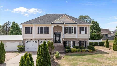 109 Canyon Ct Court, Sanford, NC, 27332 | Card Image