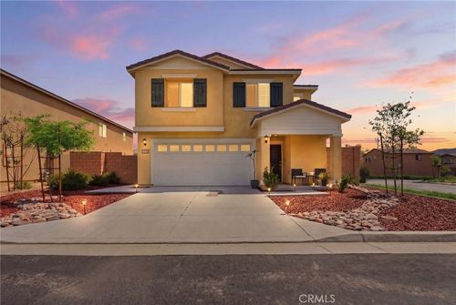 28858 Enclave Ln, Winchester, CA, 92596-8060 | Card Image