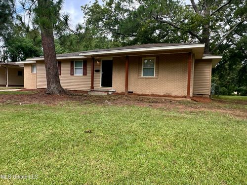 3007 Oak Forest Dr, Jackson, MS, 39212-4117 | Card Image