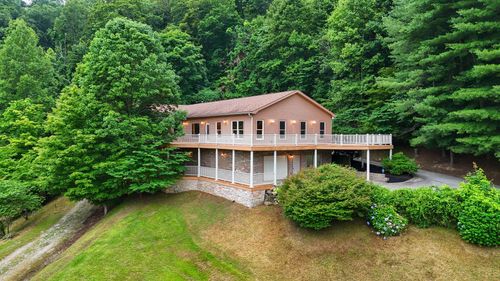 11238 Campton Rd, Stanton, KY, 40380-9332 | Card Image