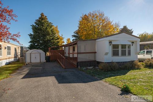 2230 Whispering Pines Dr, Idaho Falls, ID, 83401-1415 | Card Image